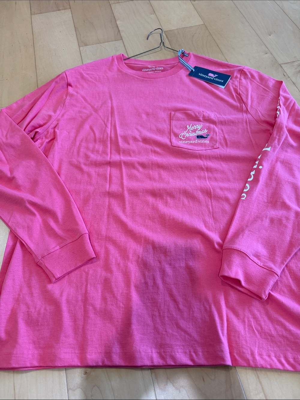 Vineyard Vines Merry Christmas long sleeve pocket tshirt - truck and tree size L
